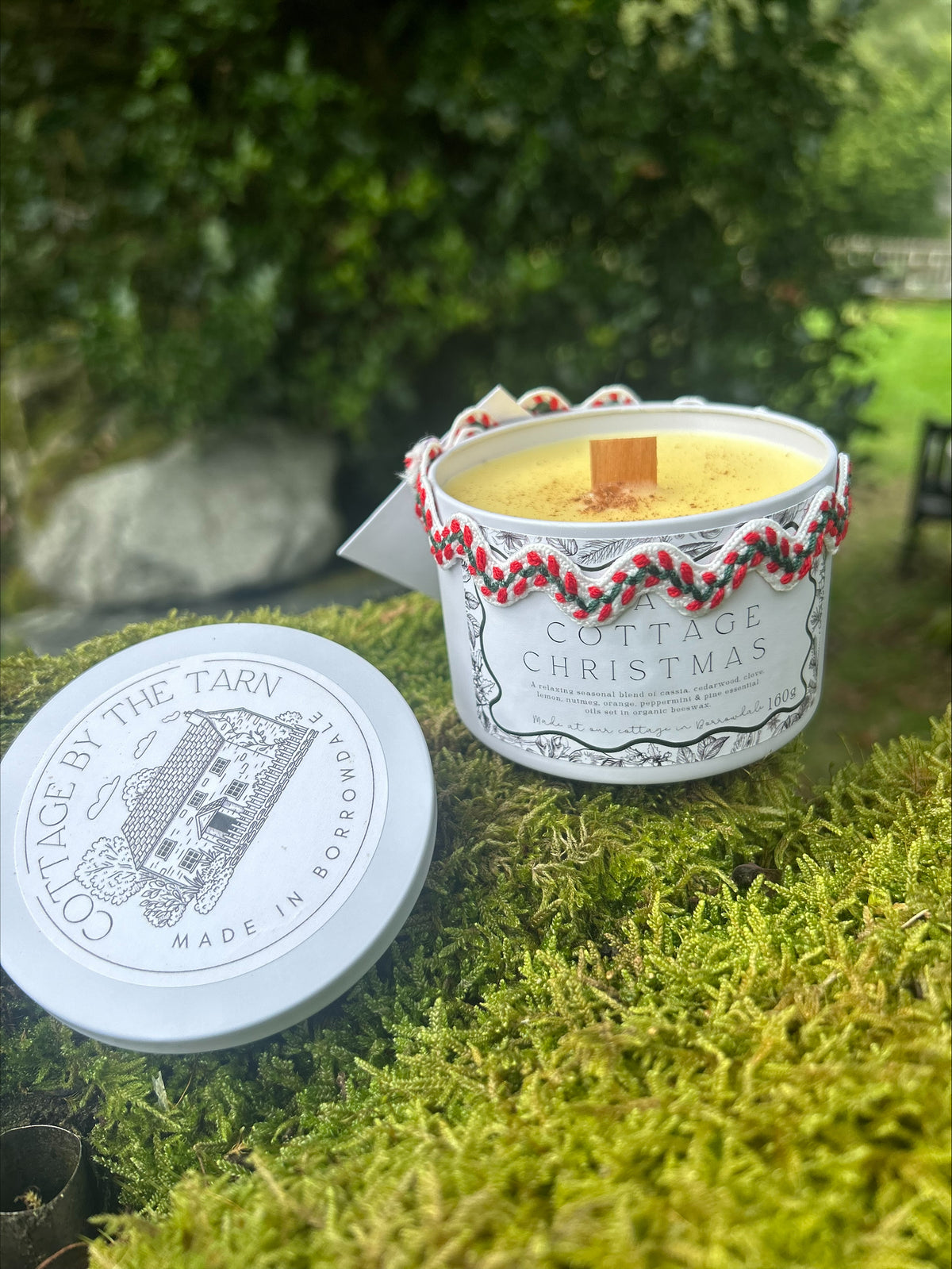 Candles for calm - A Cottage Christmas